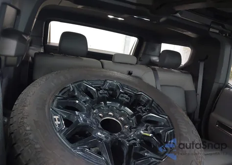 2025 GMC Hummer Ev Suv 2X E4Wd z USA, uszkodzony, nr VIN 1GKB0NDE2SU107305